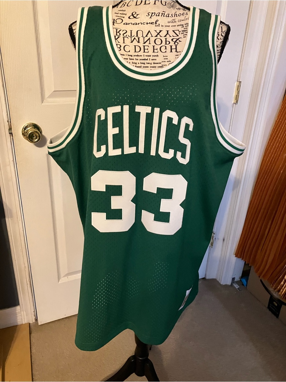 Mitchell & Ness Green and White Swingman Jersey Tag Detail